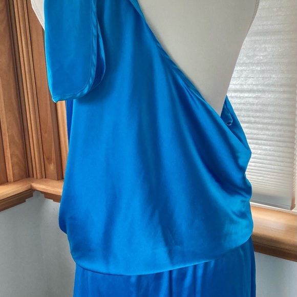 Ramy Brook size small multi way party dress -it’s a sexy head turning dress - Picture 2 of 7